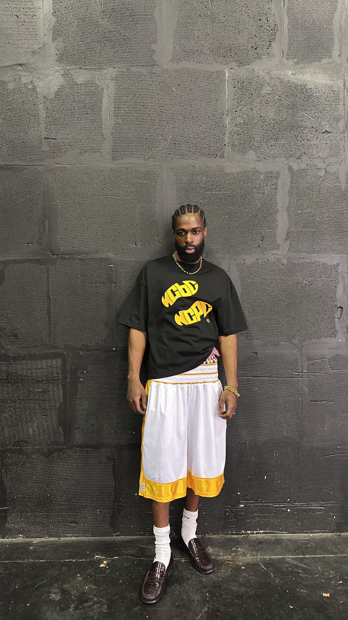 7. Boxy tee “Walk iN”