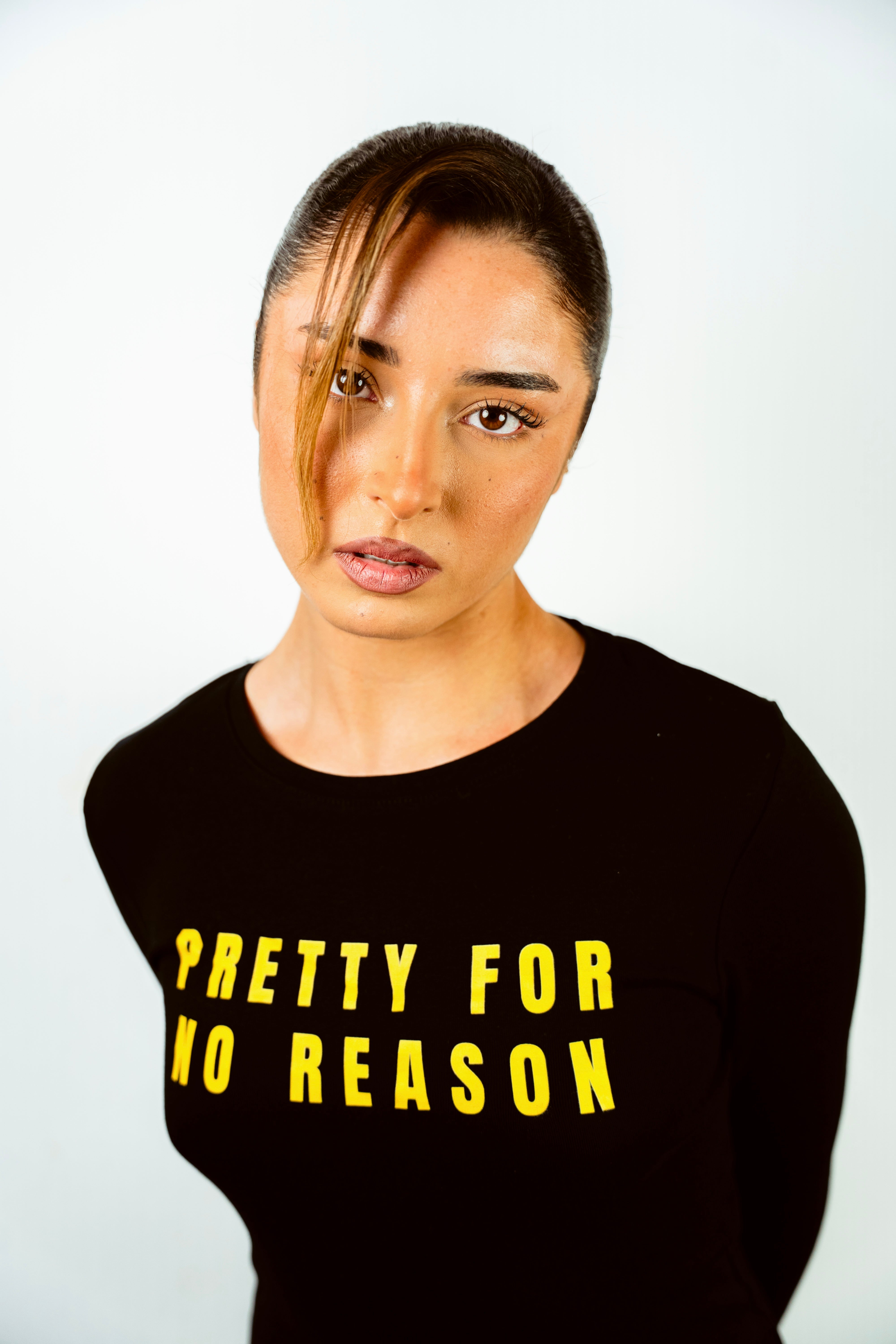 5. Top pour femmes “ Pretty for no reason “